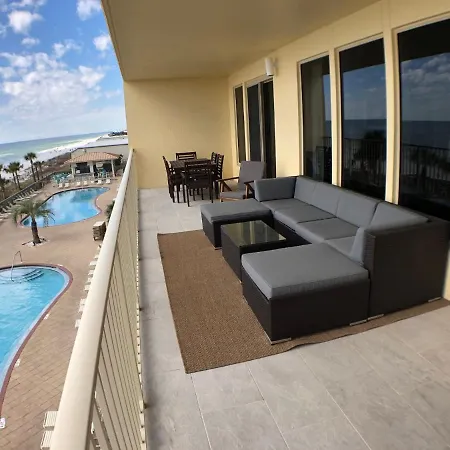Astonishing Beacfront Condo With 360 Sqft Balcony Facing The Ocean - Unit 0302